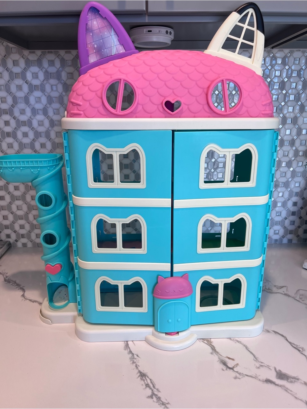 Gabby’s Dollhouse PURRRRFECT Cat-Themed Dollhouse